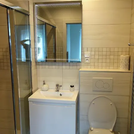 شقة Pod Solanem